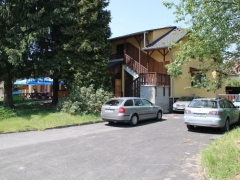 parkoviště zdarma v penzionu Čtyřkoly